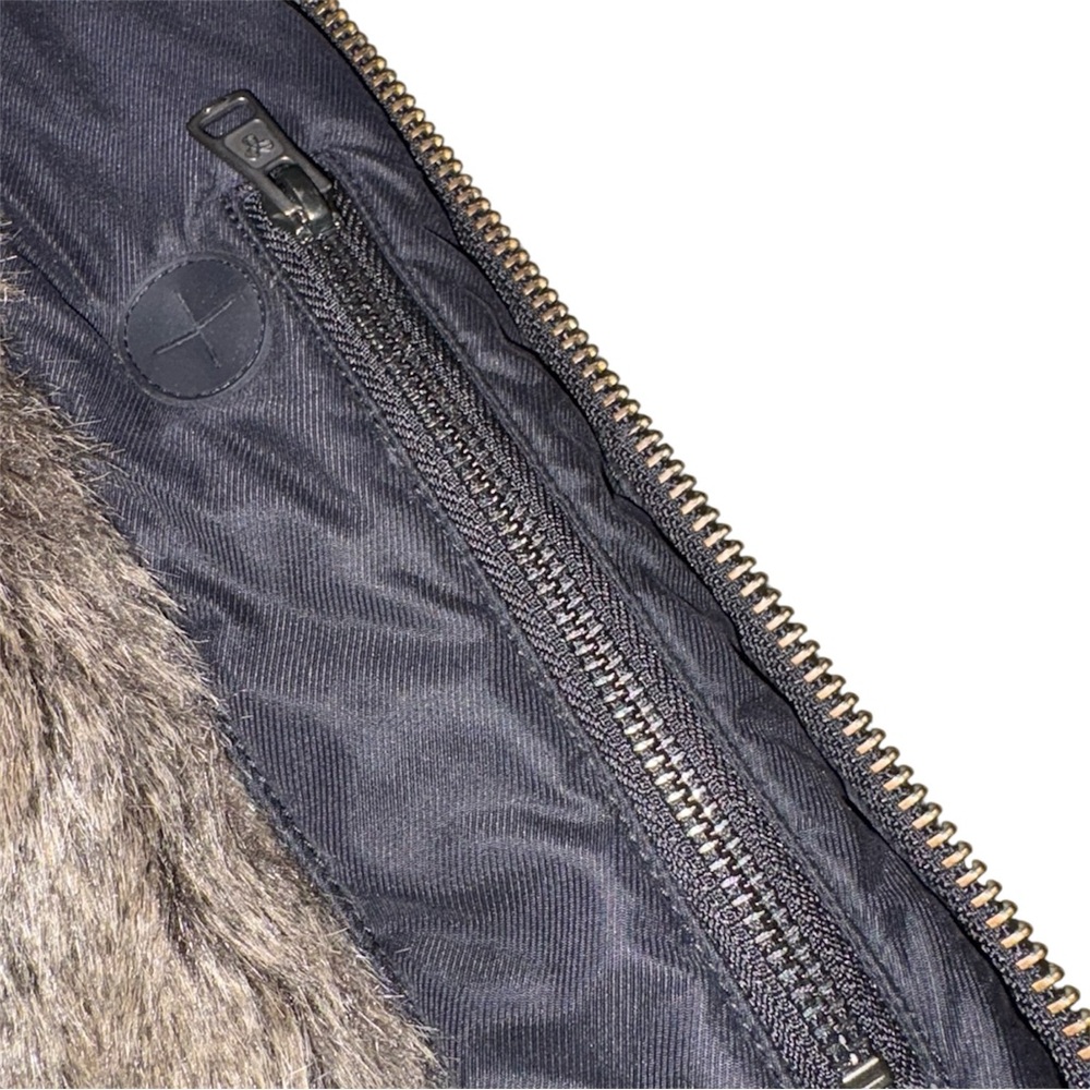 Aritzia TNA Niseko Parka | XS - Picture 4 of 8
